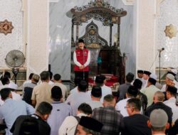 Gus Ipul dan Tito Karnavian Tinjau Hunian Sementara, Salurkan Bantuan di Pidie Jaya