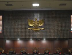 MK Perintahkan UU Pensiun DPR Direvisi, Berlaku 2 Tahun