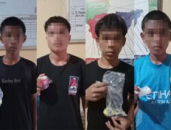 Lagi Asyik Hirup Lem 4 Remaja  di Amankan  Polisi