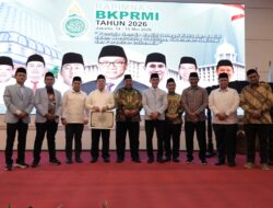 Wali Kota Pematangsiantar Terima Penghargaan BKPRMI