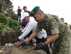 Aksi Bersih Pemkot dan Danantara Group di Pantai Luaha Warnai Hari Lingkungan Hidup