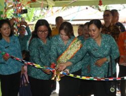 Ny. Veny Sowa’a Laoli resmikan Rumah DILAN, Dorong Peningkatan SDM dan Kemandirian Ekonomi Keluarga