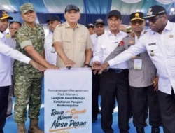 Menhan dan Mentan Tanam Padi di Merauke, Ketahanan Pangan Jadi Fondasi Pertahanan