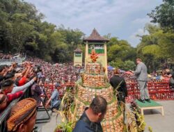 Airlangga Hartarto Hadiri Grebeg Saparan Jatinom: Tradisi Andum Apem Yaa Qowiyyu menjadi simbol doa, persaudaraan, dan keberkahan