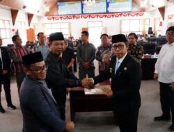 Bupati Tapanuli Utara Hadiri Penandatanganan Nota Kesepakatan Perubahan KUA-PPAS 2026