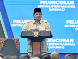 Presiden Prabowo Resmi Luncurkan Motor Listrik Nasional