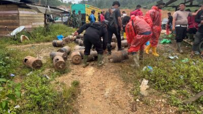 Polres Pidie bersama TNI dan Pemda tertibkan Peti di Geumpang, 93 Besi Tabung Gelondongan beserta mesian diamankan