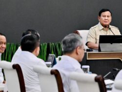 Seskab Teddy Ungkap 6 Langkah Presiden Prabowo Menuju Kemandirian Energi